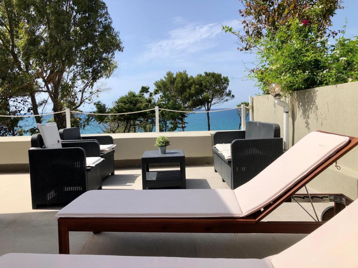 Villa Arcipelago เชฟาลู ภายนอก รูปภาพ