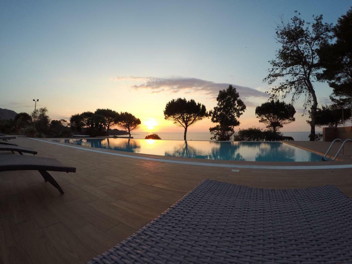 Villa Arcipelago เชฟาลู ภายนอก รูปภาพ